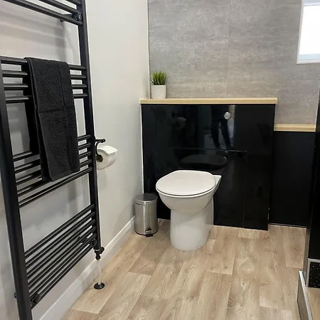 The Studio Apartment, Sleeps 4, Town Centre Brampton  Exterior photo